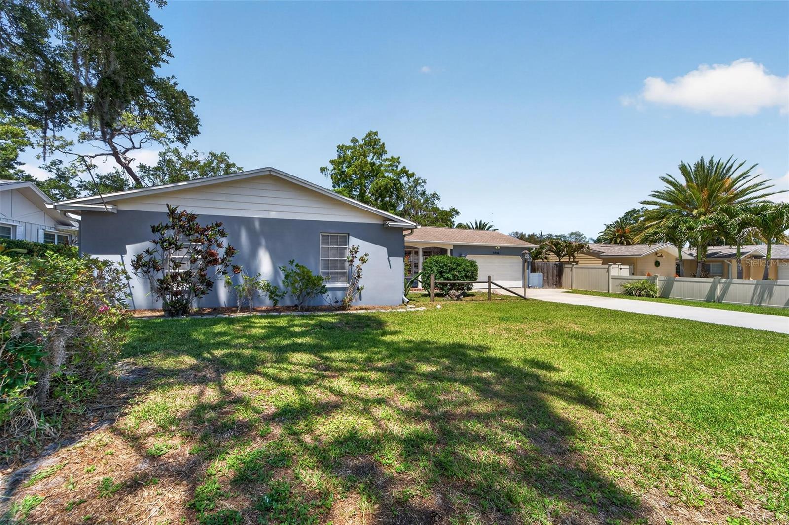 OAK PARK ESTATES 2ND ADD - Residential