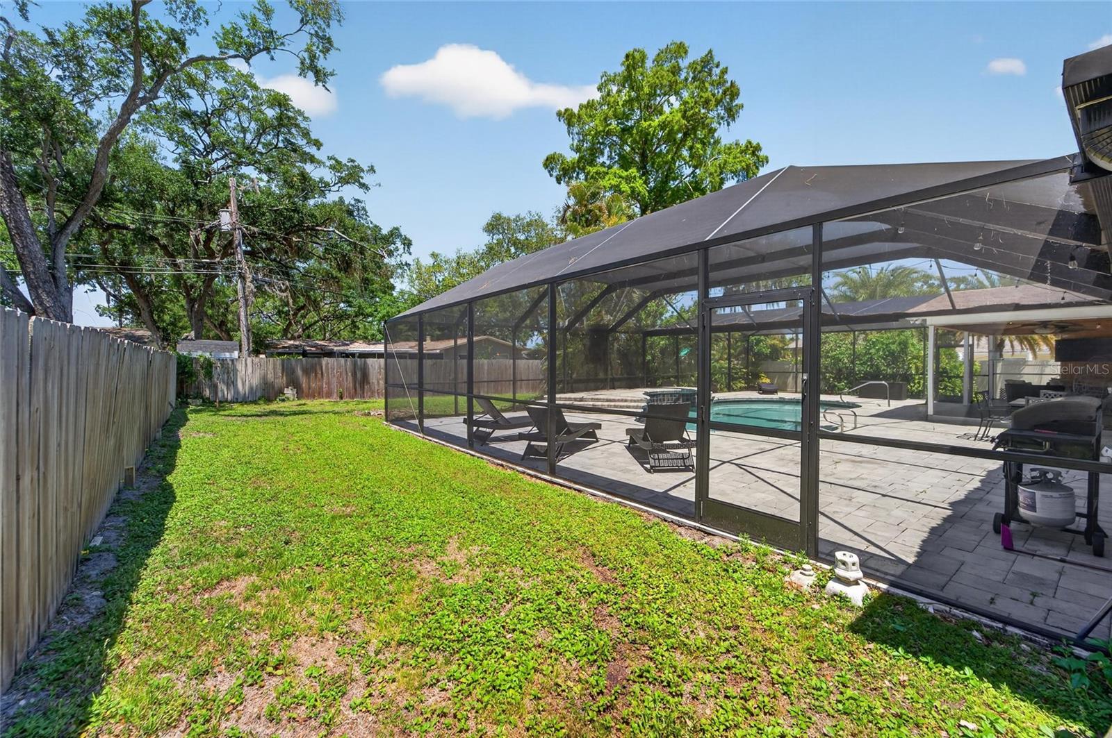 OAK PARK ESTATES 2ND ADD - Residential