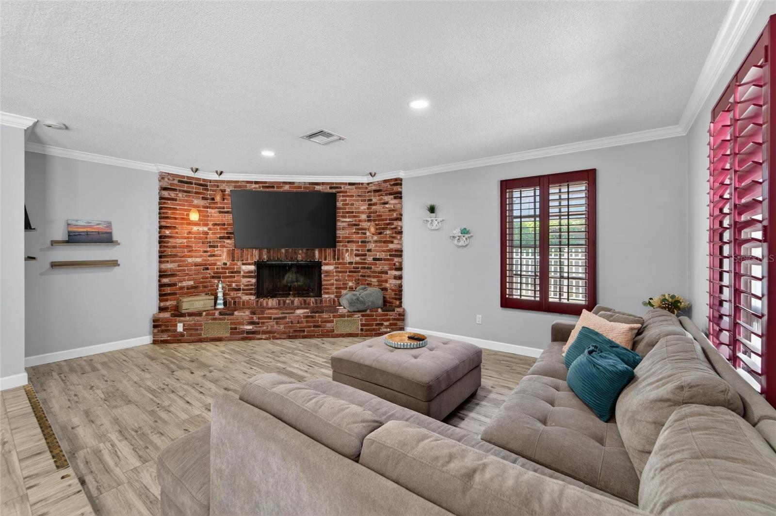 OAK PARK ESTATES 2ND ADD - Residential