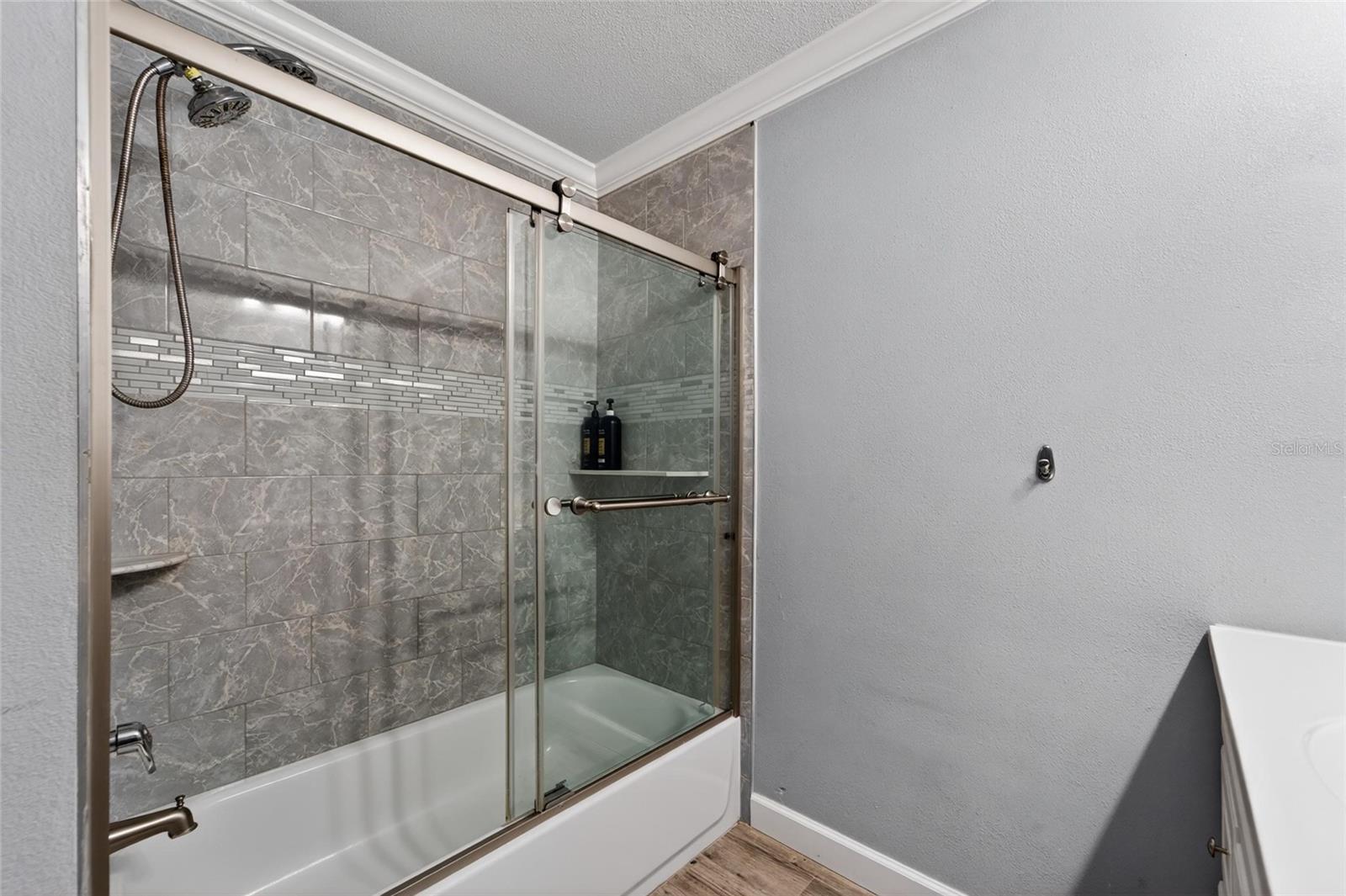 OAK PARK ESTATES 2ND ADD - Residential