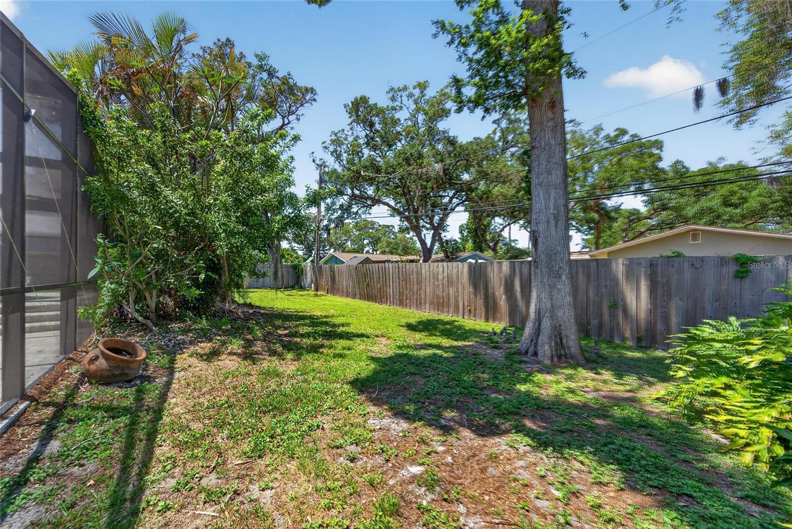 OAK PARK ESTATES 2ND ADD - Residential