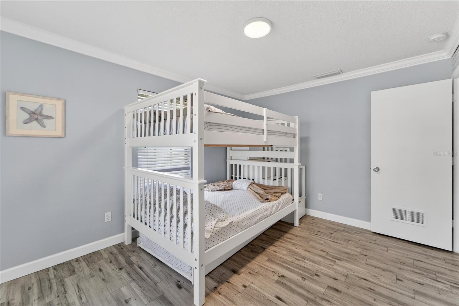 OAK PARK ESTATES 2ND ADD - Residential