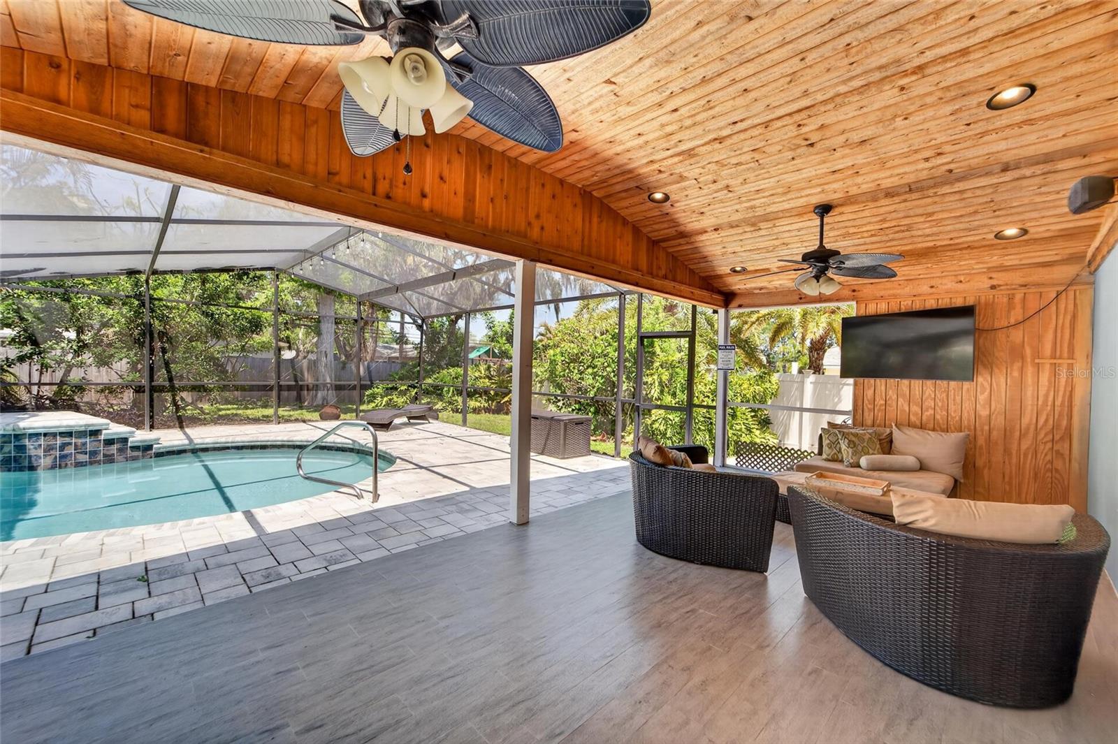 OAK PARK ESTATES 2ND ADD - Residential