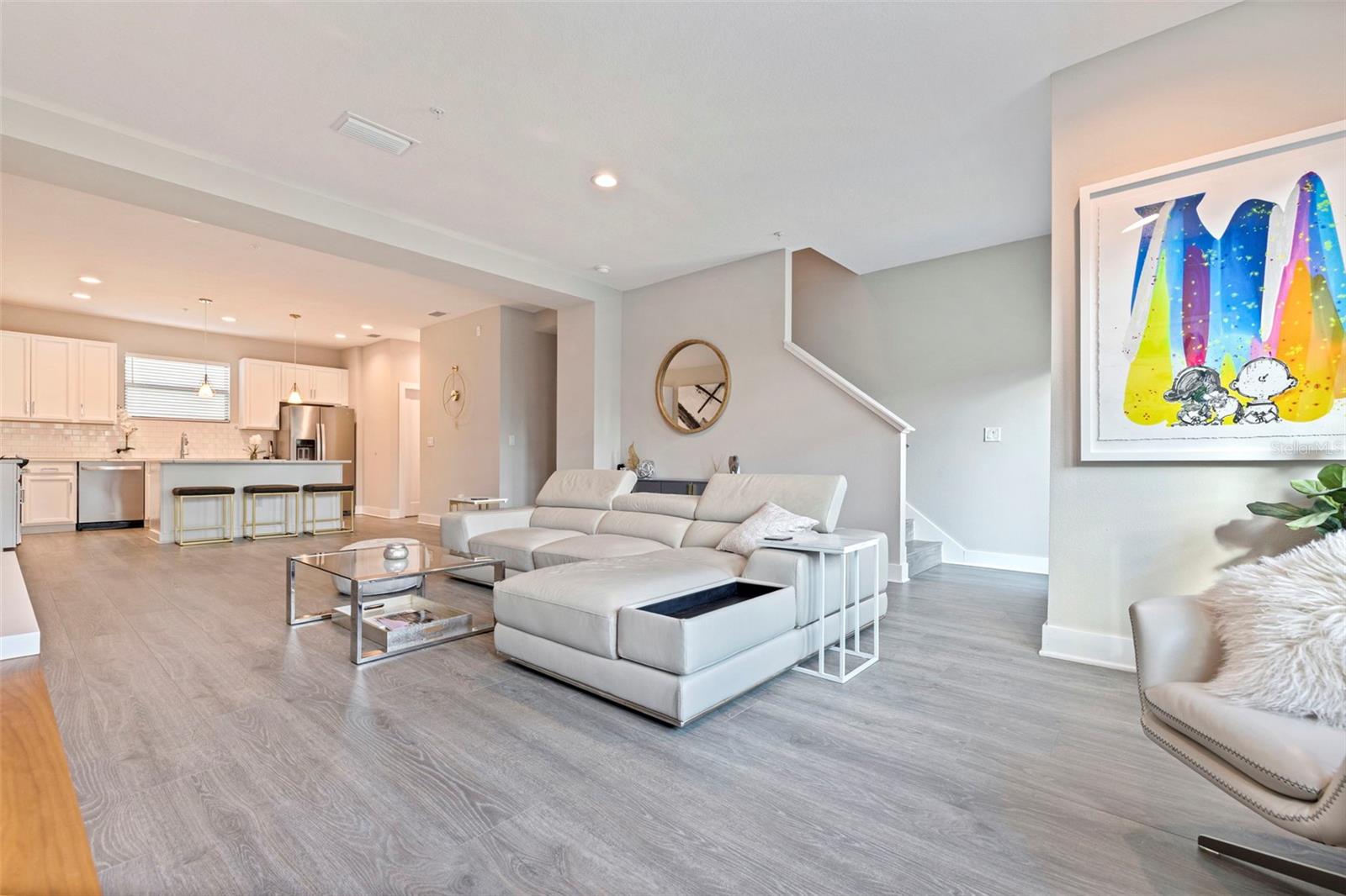 UPTOWN KENWOOD - Residential Lease
