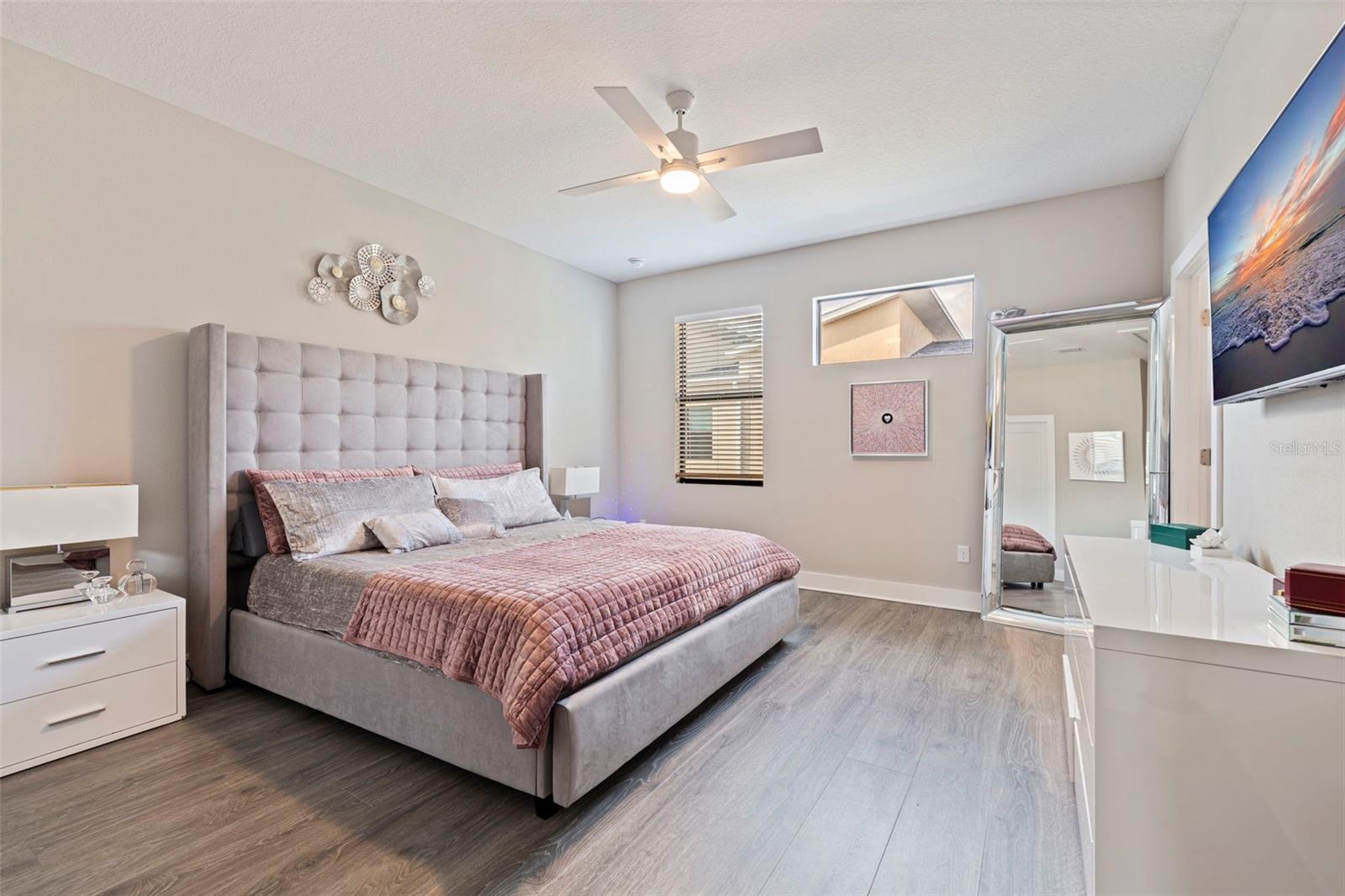 UPTOWN KENWOOD - Residential Lease
