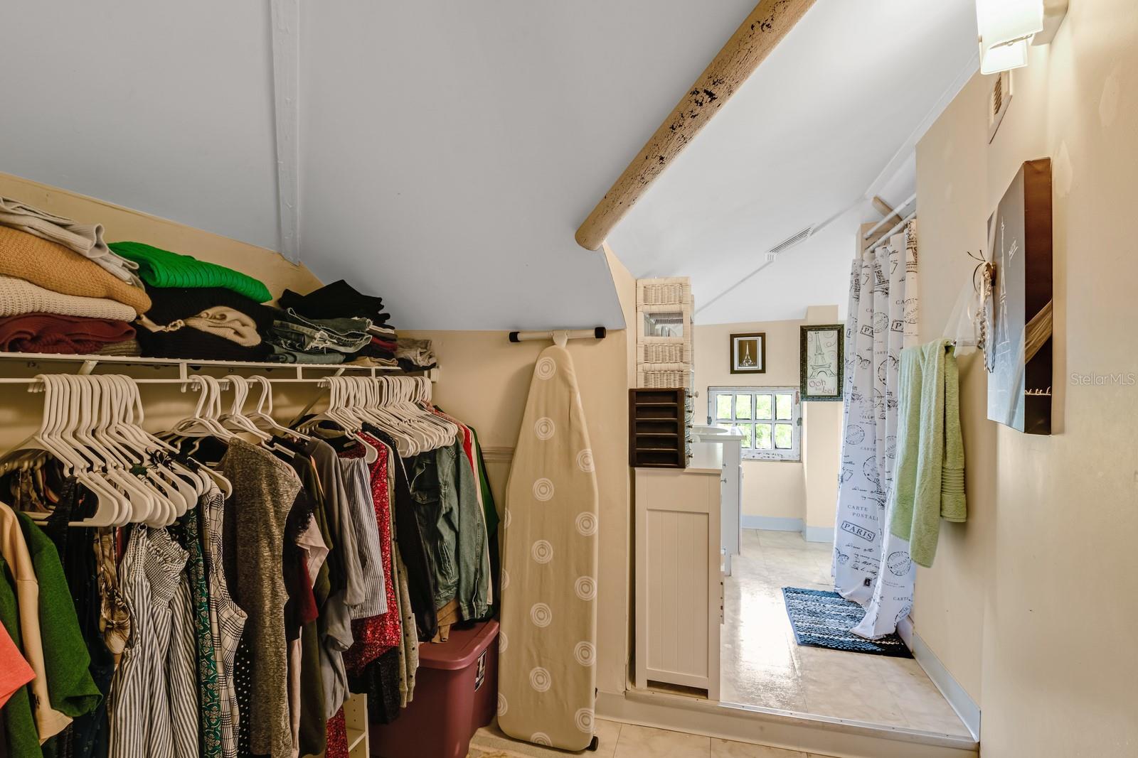 MOUNT DORA TREMAINS - Residential