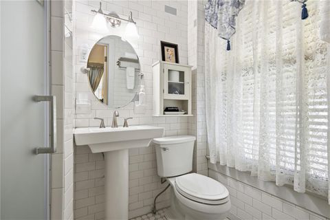 Tiny photo for 347 E 3rd Avenue, Mount Dora, FL 32757 (MLS # V4947879)