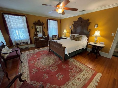 Tiny photo for 347 E 3rd Avenue, Mount Dora, FL 32757 (MLS # V4947879)