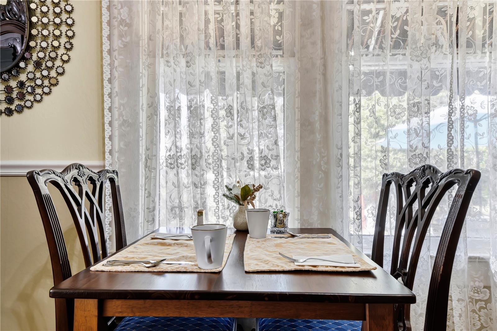 MOUNT DORA TREMAINS - Residential