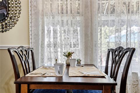 Tiny photo for 347 E 3rd Avenue, Mount Dora, FL 32757 (MLS # V4947879)