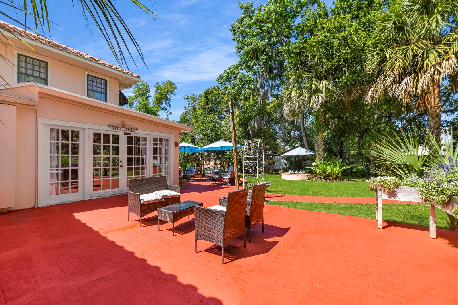 MOUNT DORA TREMAINS - Residential