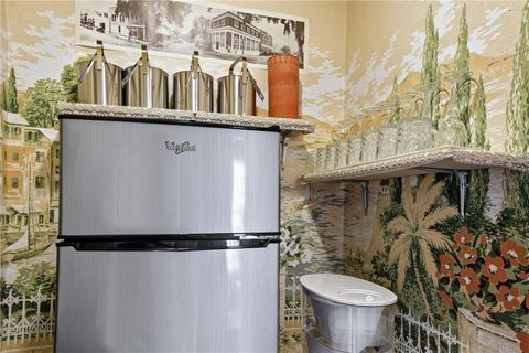 Tiny photo for 347 E 3rd Avenue, Mount Dora, FL 32757 (MLS # V4947879)