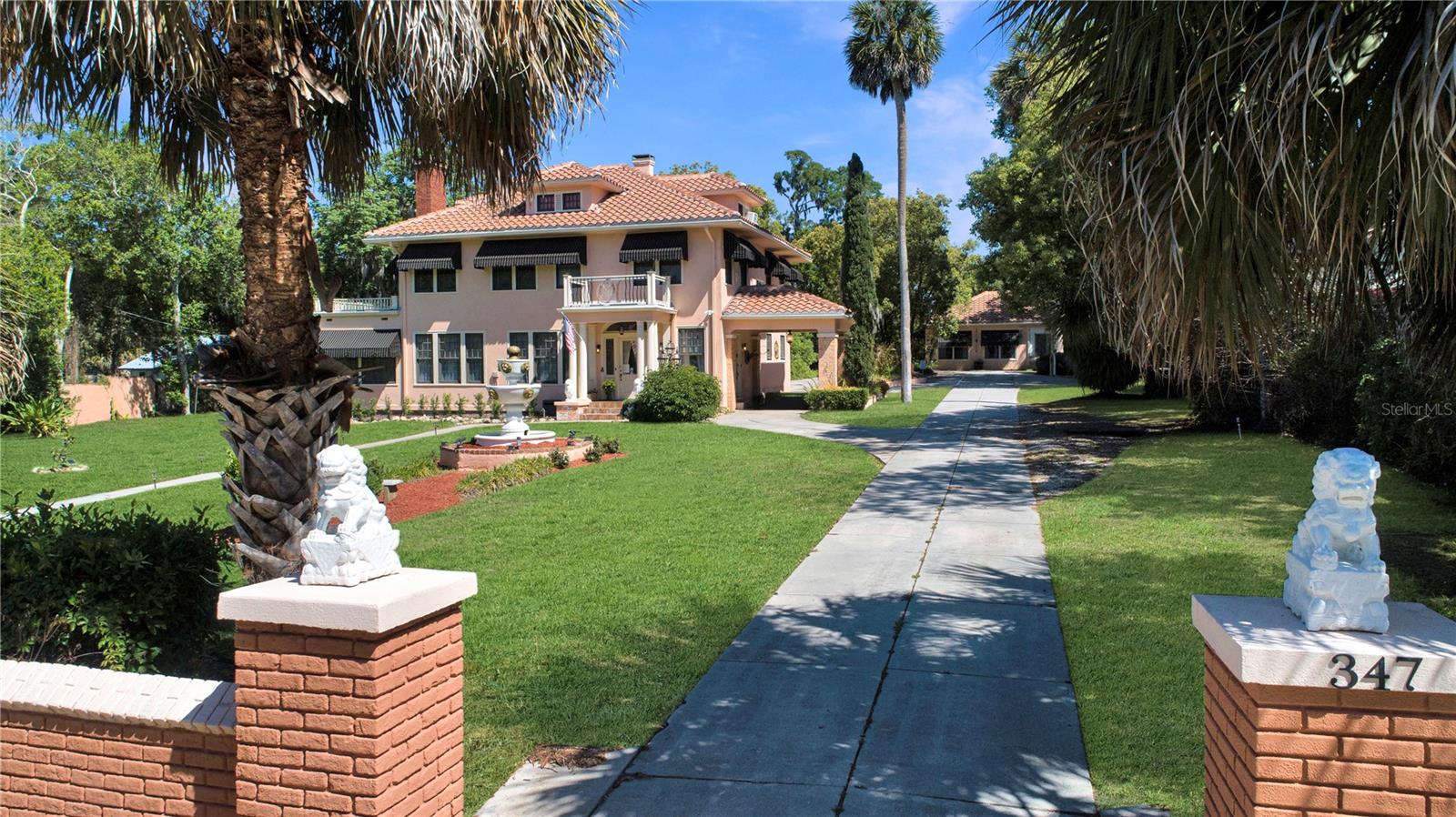 MOUNT DORA TREMAINS - Residential