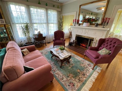 Tiny photo for 347 E 3rd Avenue, Mount Dora, FL 32757 (MLS # V4947879)