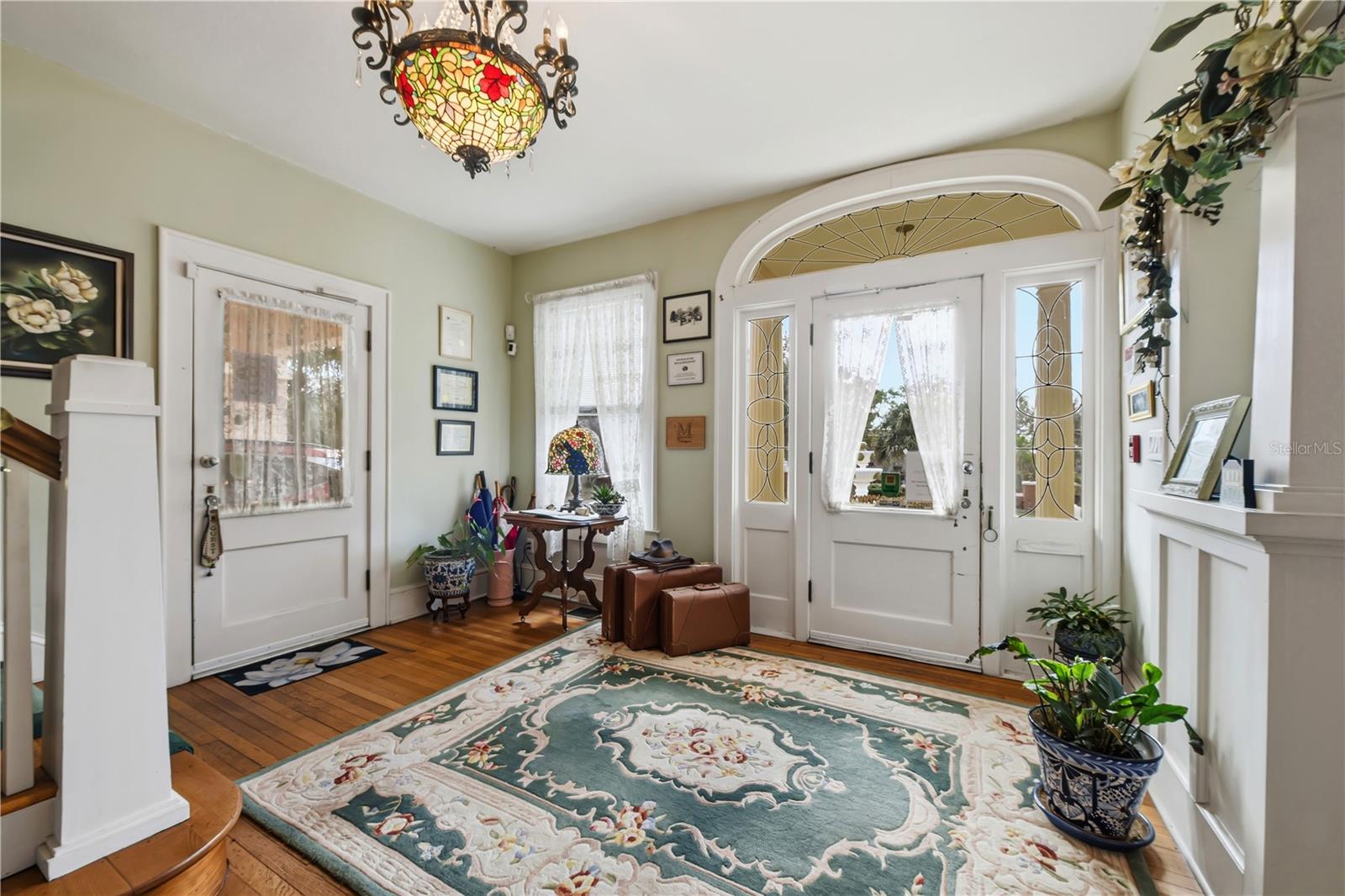 MOUNT DORA TREMAINS - Residential