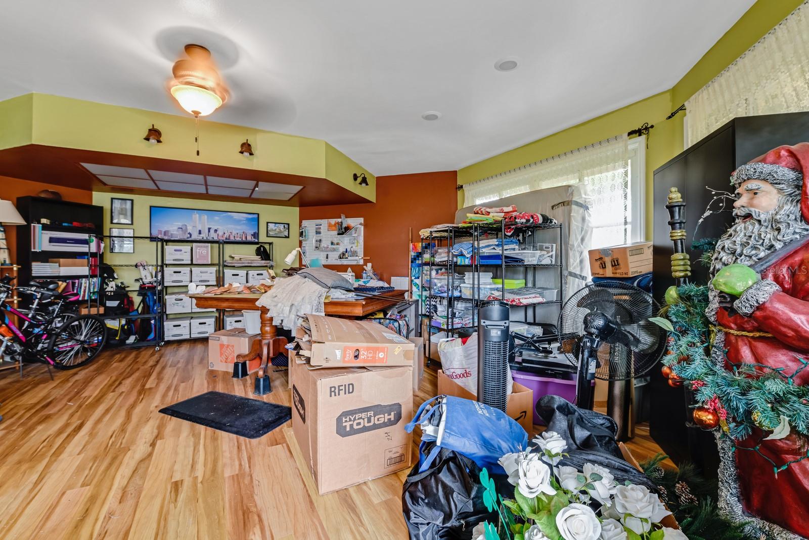 MOUNT DORA TREMAINS - Residential