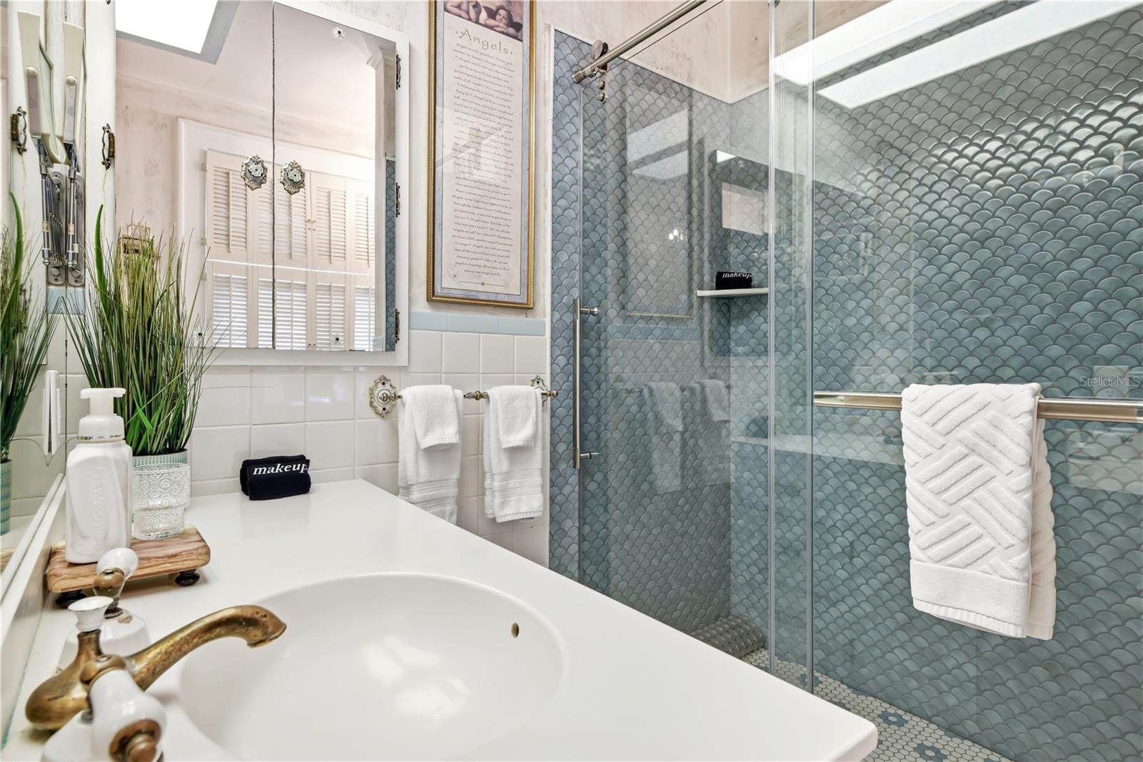 MOUNT DORA TREMAINS - Residential