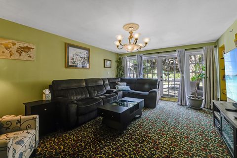 Tiny photo for 347 E 3rd Avenue, Mount Dora, FL 32757 (MLS # V4947879)