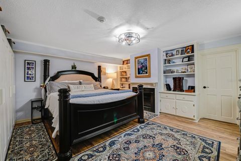 Tiny photo for 347 E 3rd Avenue, Mount Dora, FL 32757 (MLS # V4947879)