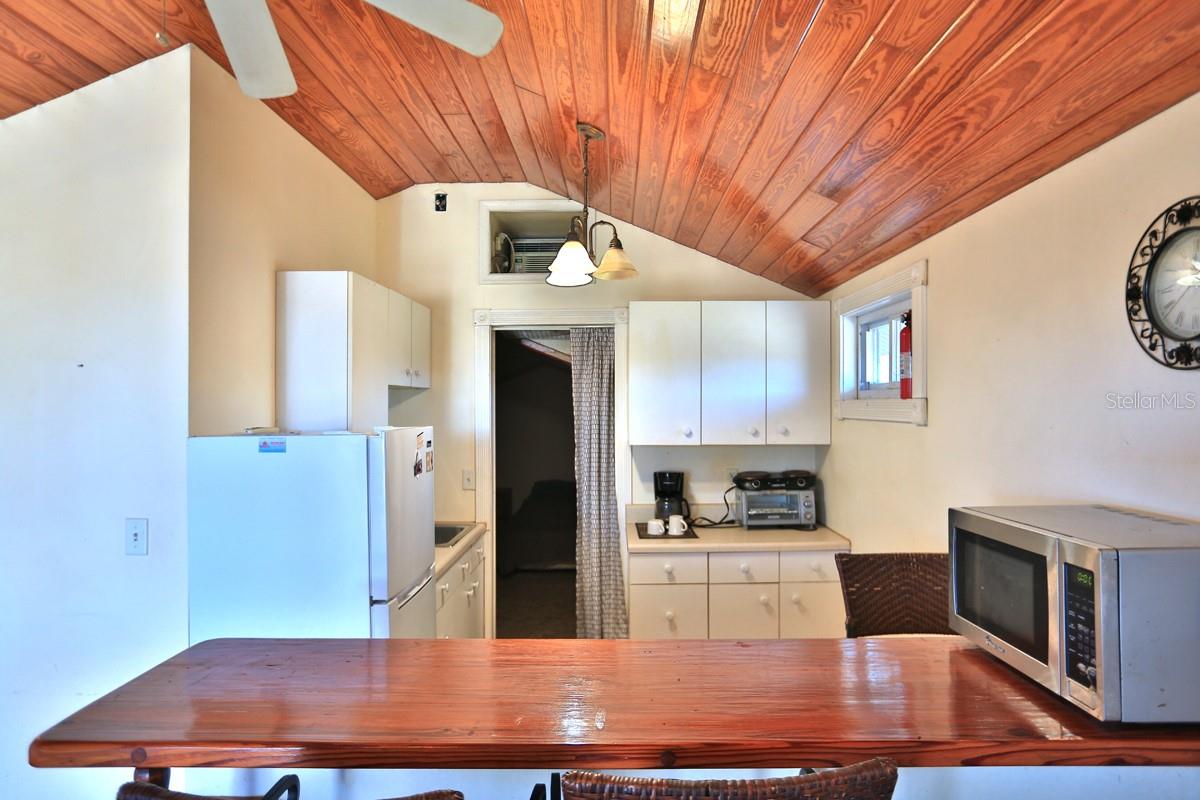 ACREAGE NON SUBDIVISION - Farm