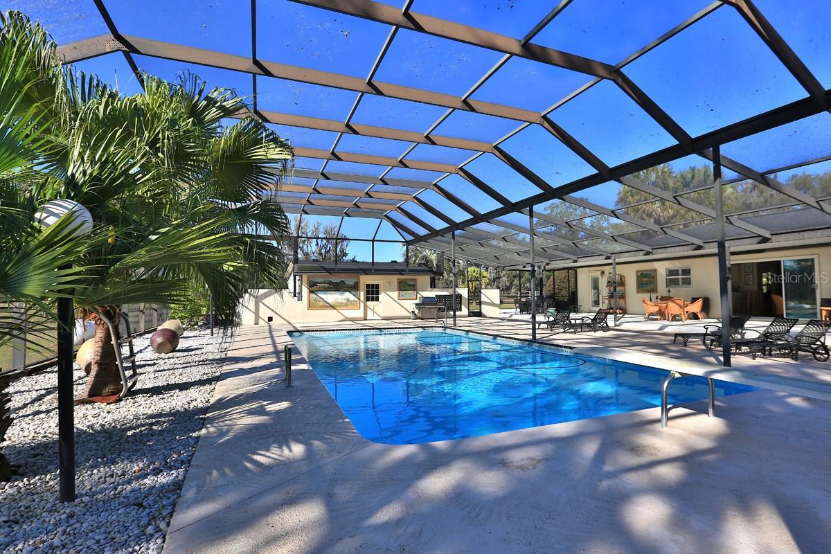 ACREAGE NON SUBDIVISION - Farm