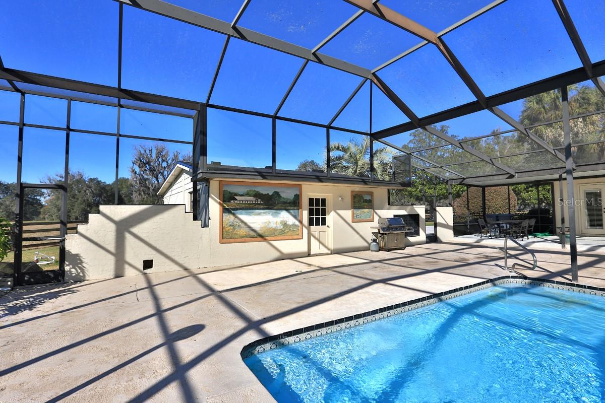 ACREAGE NON SUBDIVISION - Farm