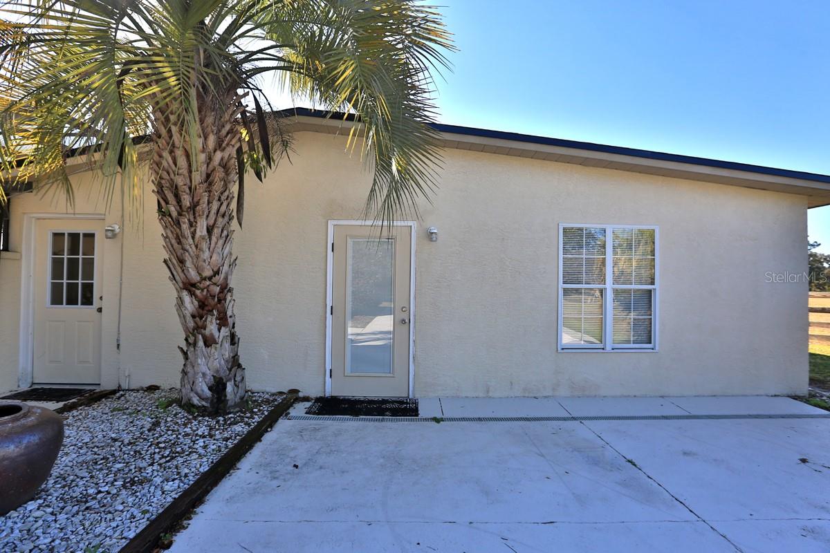 ACREAGE NON SUBDIVISION - Farm