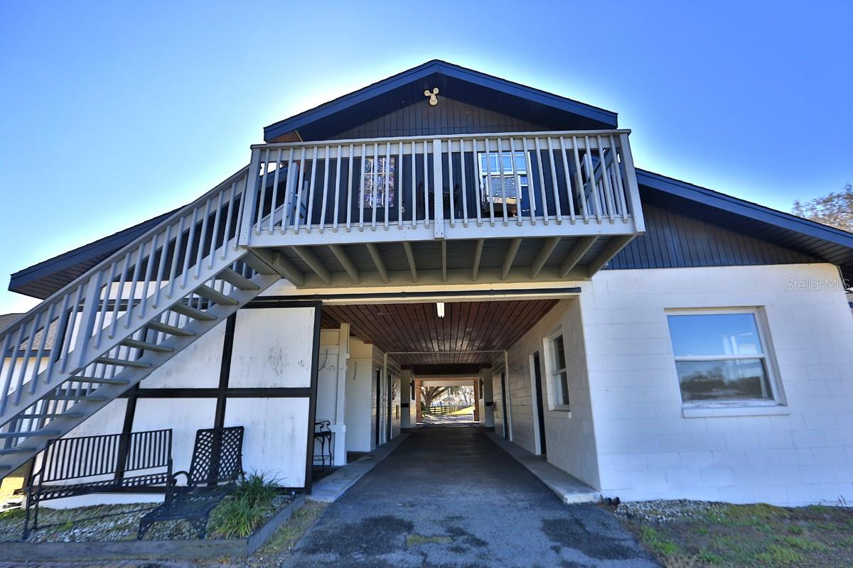 ACREAGE NON SUBDIVISION - Farm