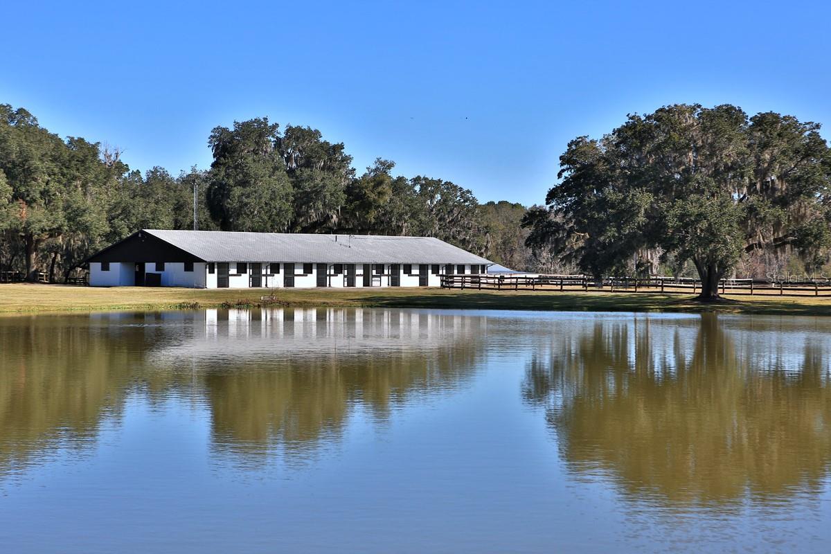 ACREAGE NON SUBDIVISION - Farm