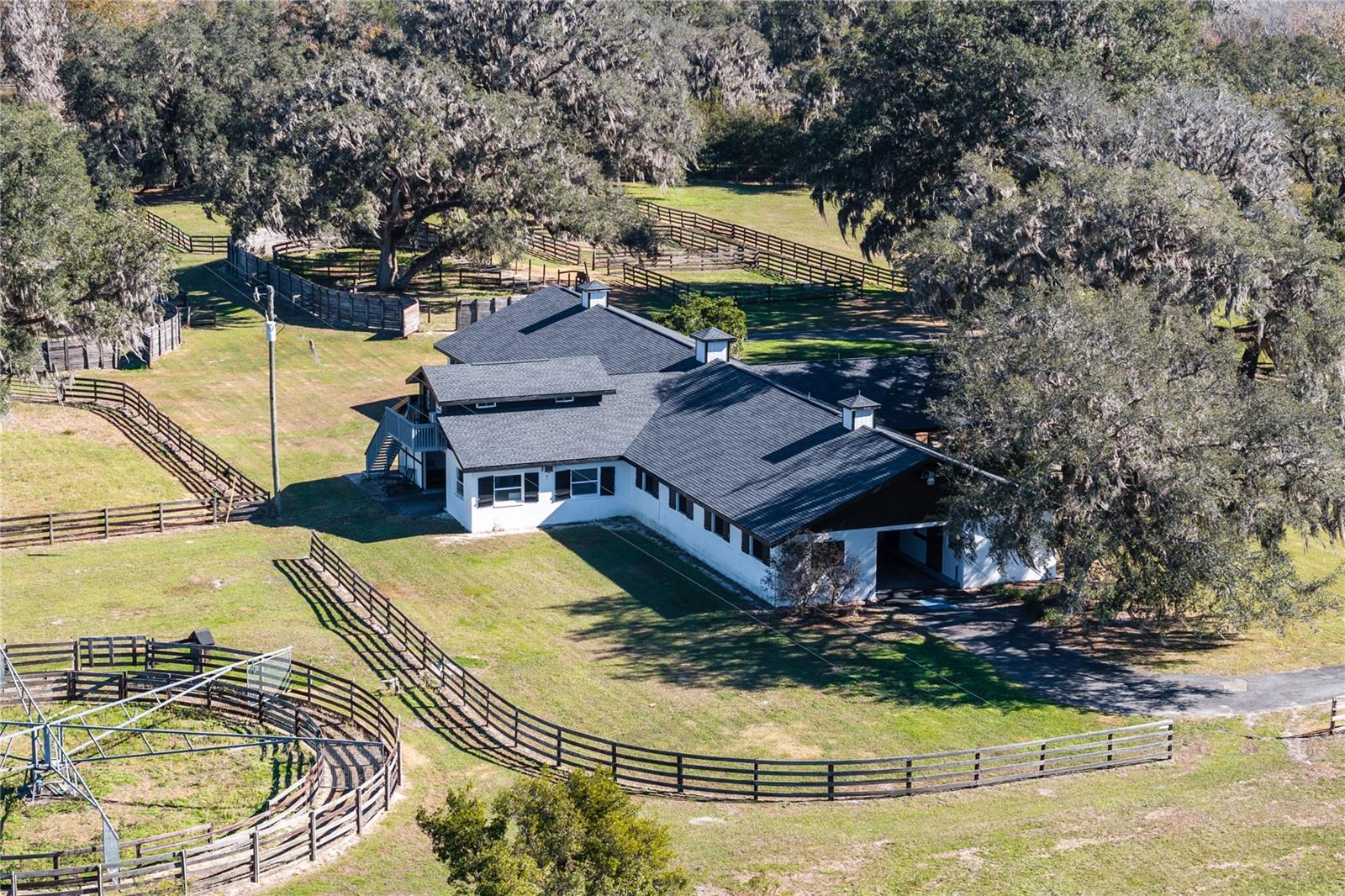 ACREAGE NON SUBDIVISION - Farm