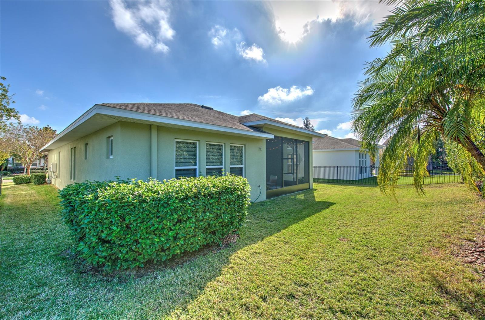 FISHHAWK RANCH WEST PH 1B/1C - Residential Lease