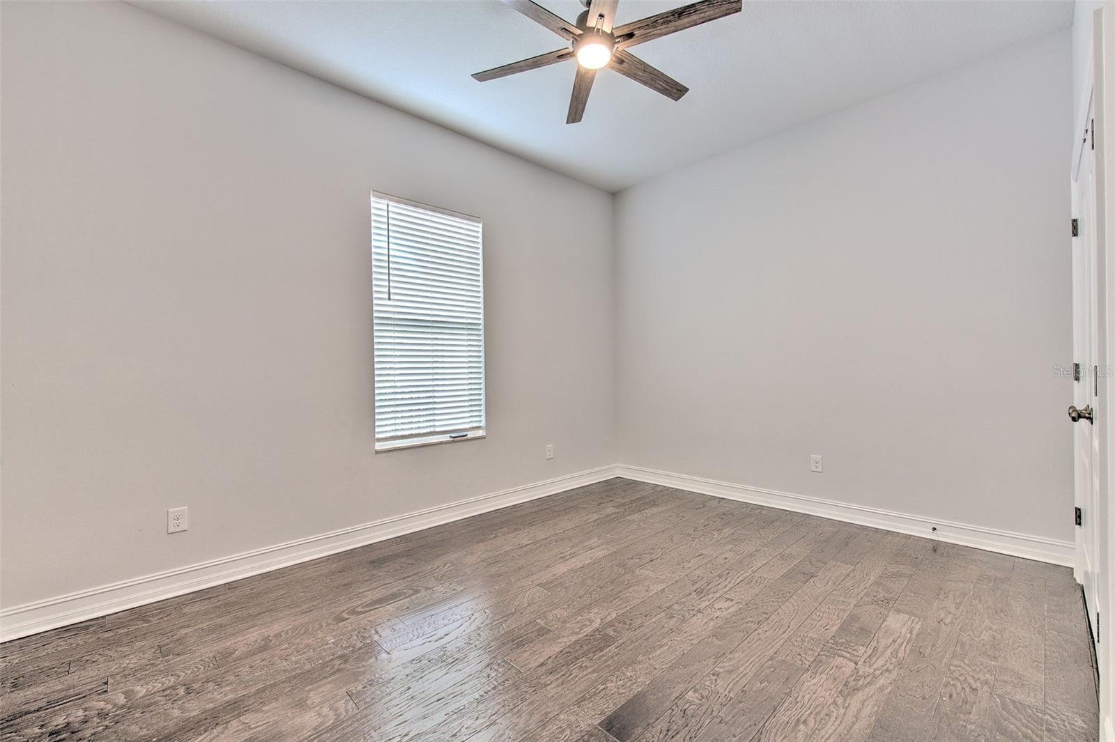 FISHHAWK RANCH WEST PH 1B/1C - Residential Lease