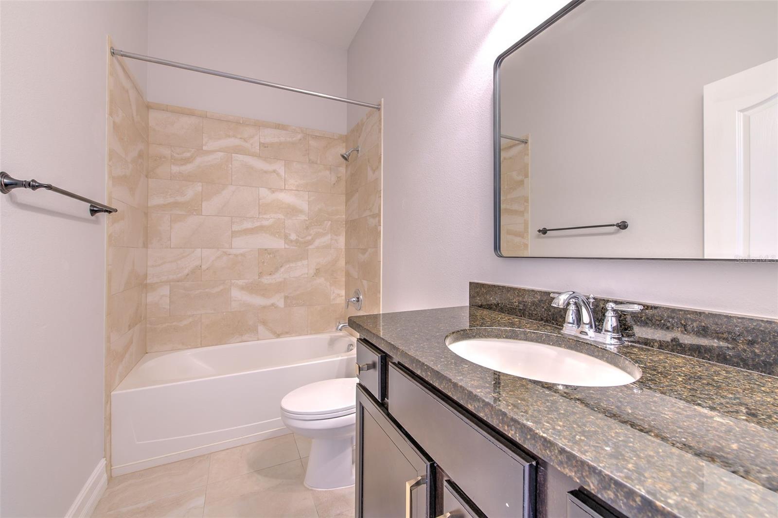 FISHHAWK RANCH WEST PH 1B/1C - Residential Lease