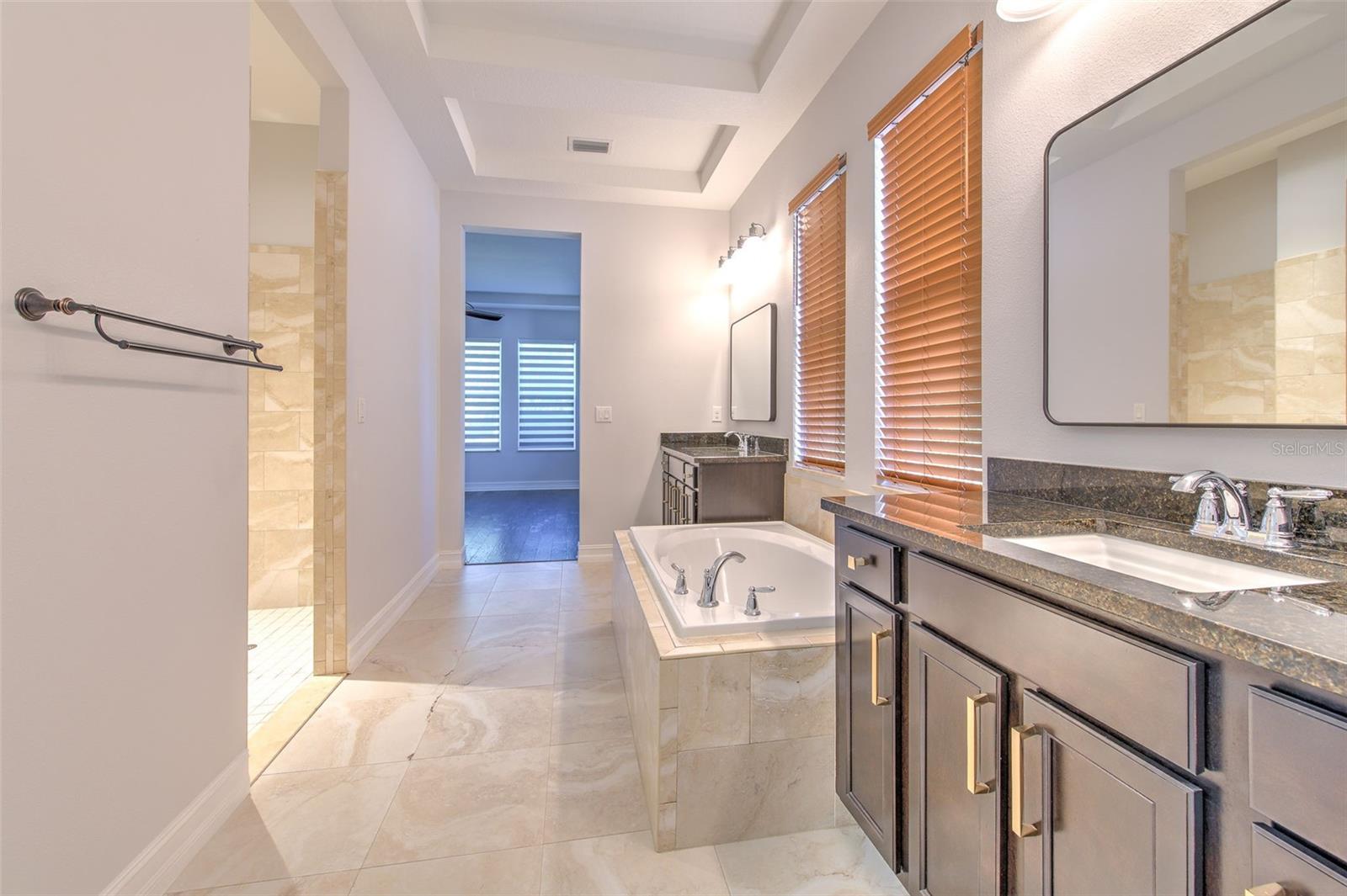 FISHHAWK RANCH WEST PH 1B/1C - Residential Lease