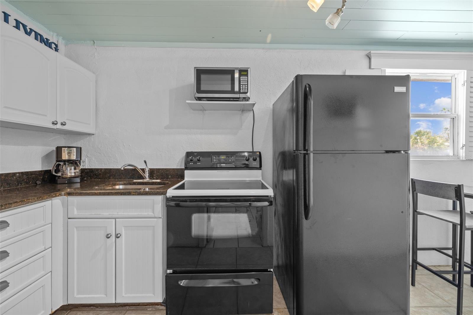 TYLER & DARLING ADD 01 - Residential Income