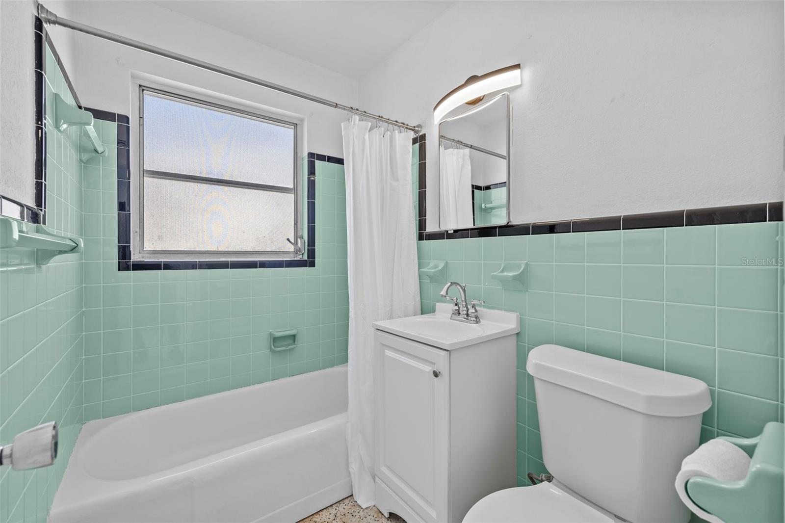 TYLER & DARLING ADD 01 - Residential Income