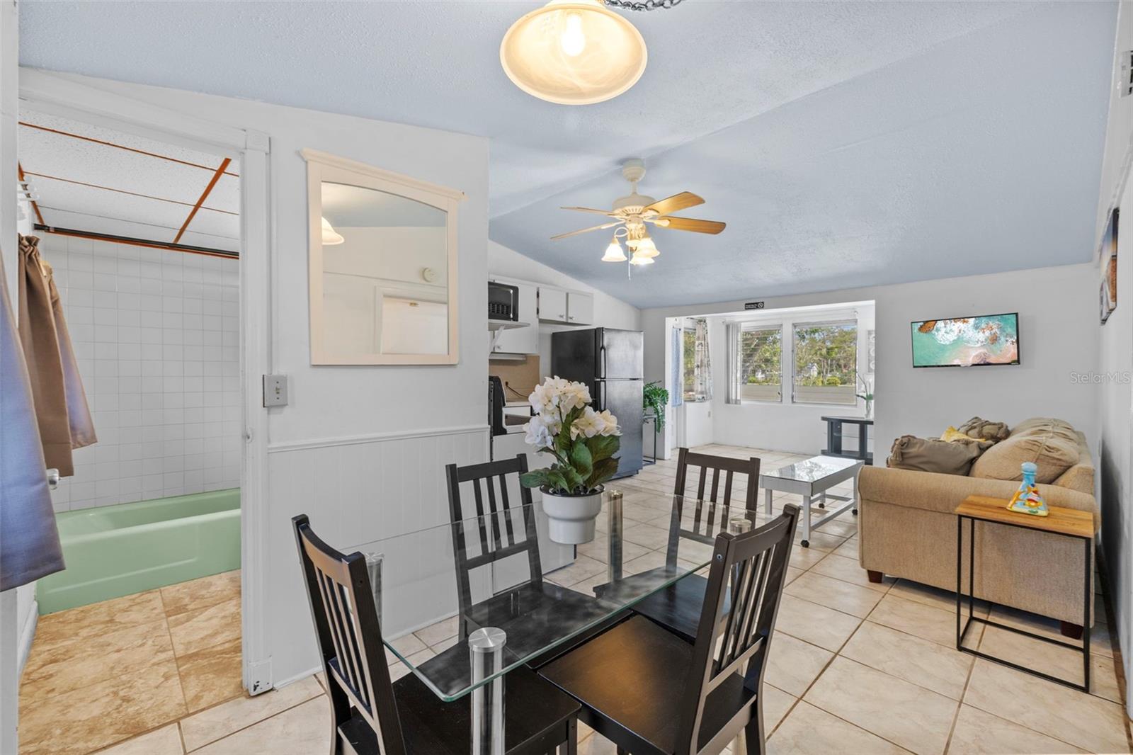 TYLER & DARLING ADD 01 - Residential Income