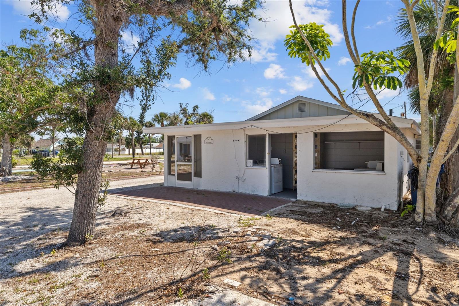 TYLER & DARLING ADD 01 - Residential Income