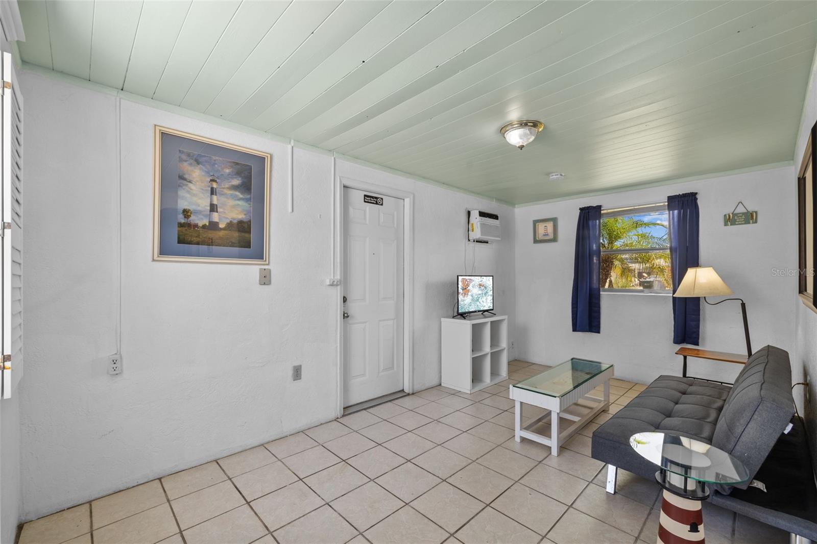 TYLER & DARLING ADD 01 - Residential Income