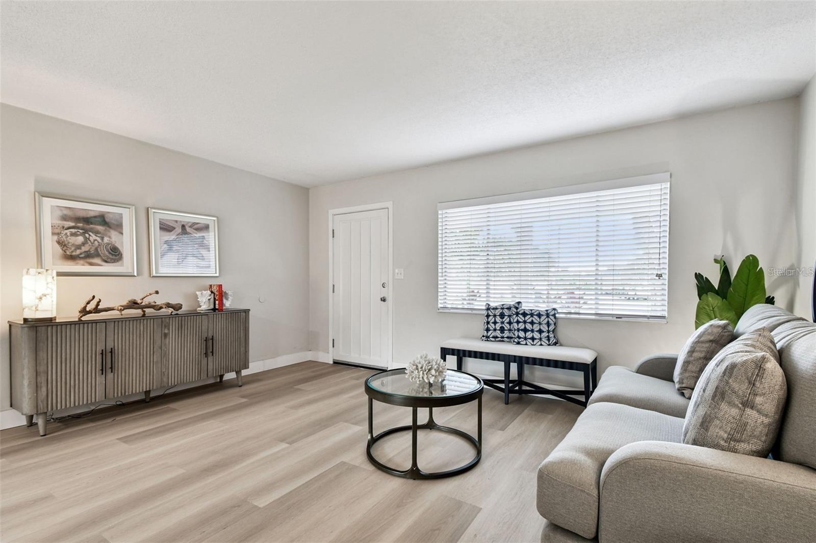 BROADACRES - Residential Lease