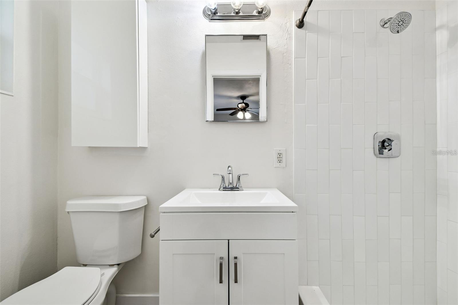 BROADACRES - Residential Lease