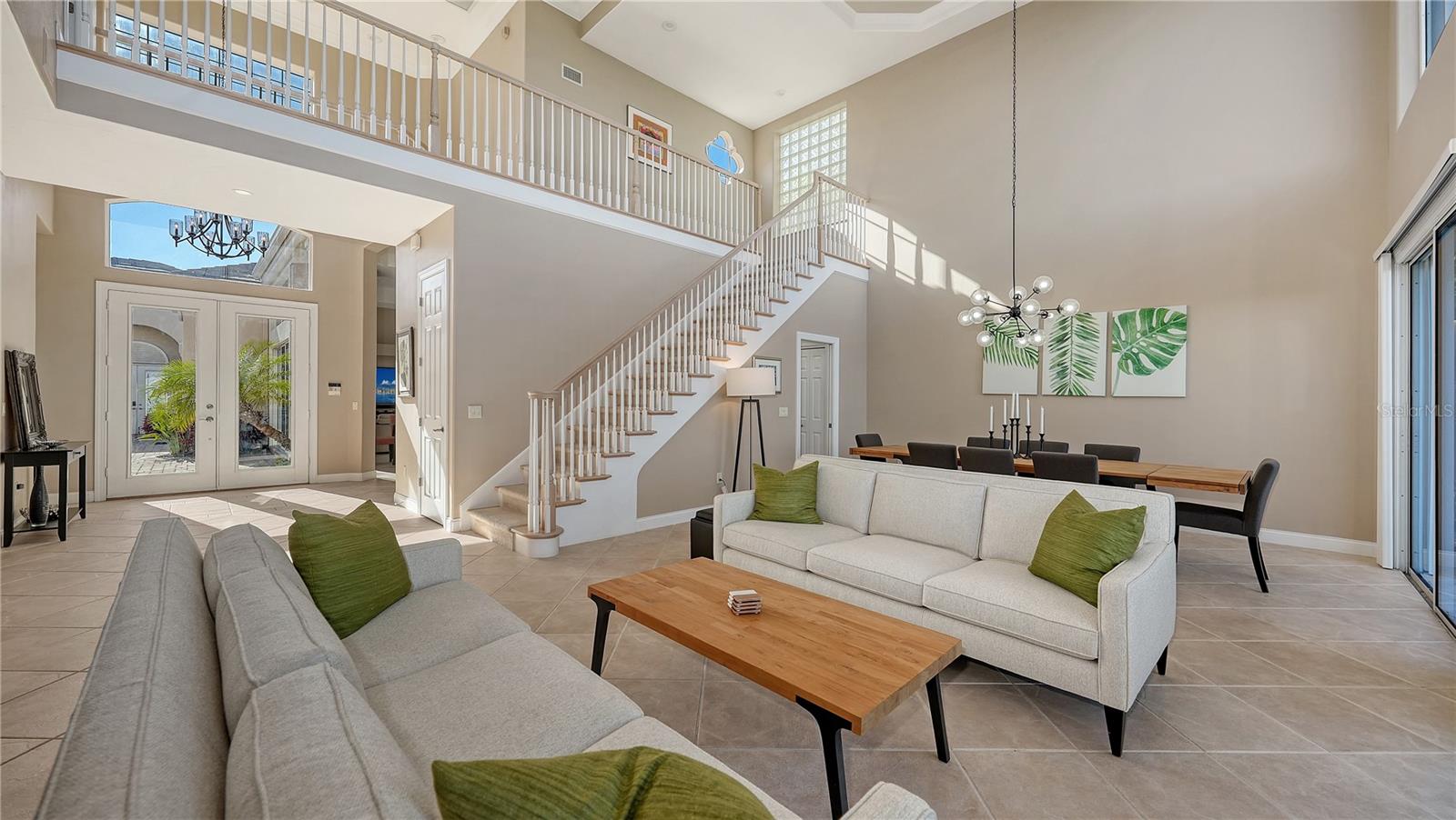 QUEENS HARBOUR - Residential