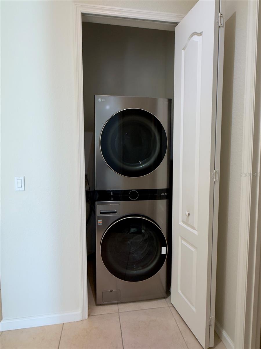 BALDWIN PARK 07 - Residential Lease