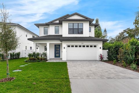 Photo of 1012 Venetian Avenue, Orlando, FL 32804 (MLS # O6360816)