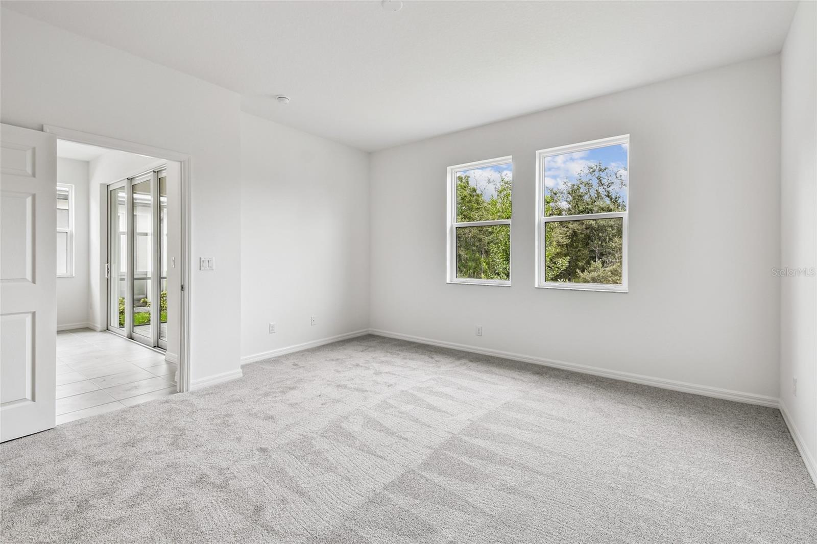 SWEETWATER VILLAS AT LAKEWOOD RANCH - Residential