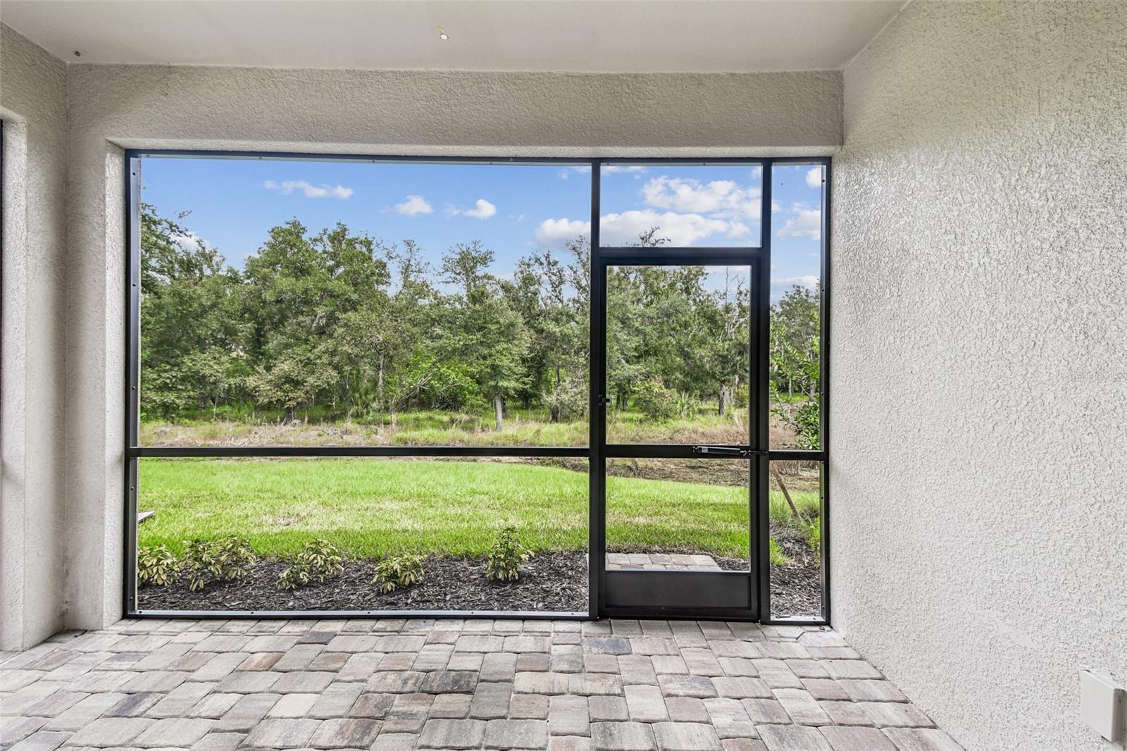 SWEETWATER VILLAS AT LAKEWOOD RANCH - Residential