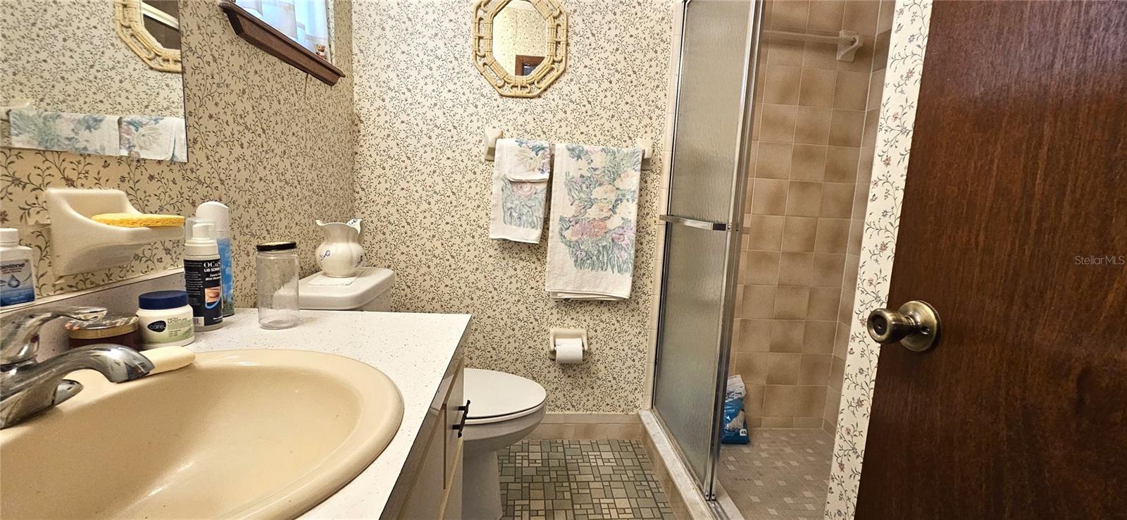 PALM CAY - Residential