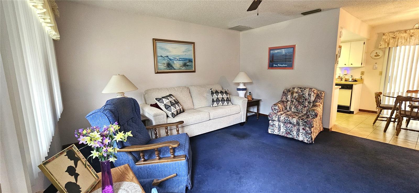 PALM CAY - Residential