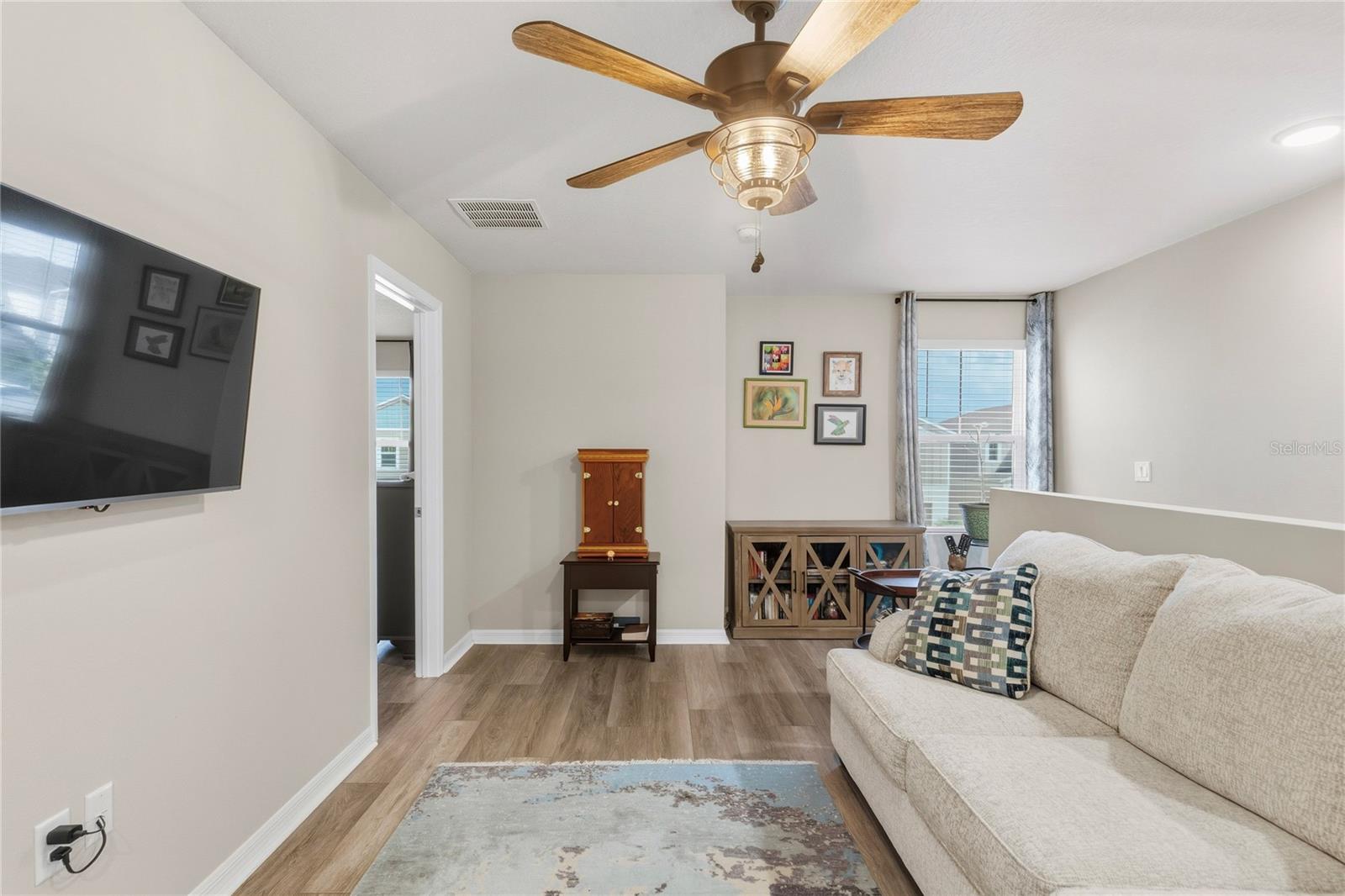 PASADENA POINT PHASE 1 PB 88 PG 29 BLOCK 12 LOT 7 - Residential