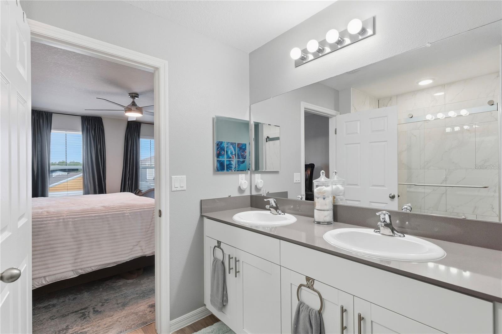 PASADENA POINT PHASE 1 PB 88 PG 29 BLOCK 12 LOT 7 - Residential